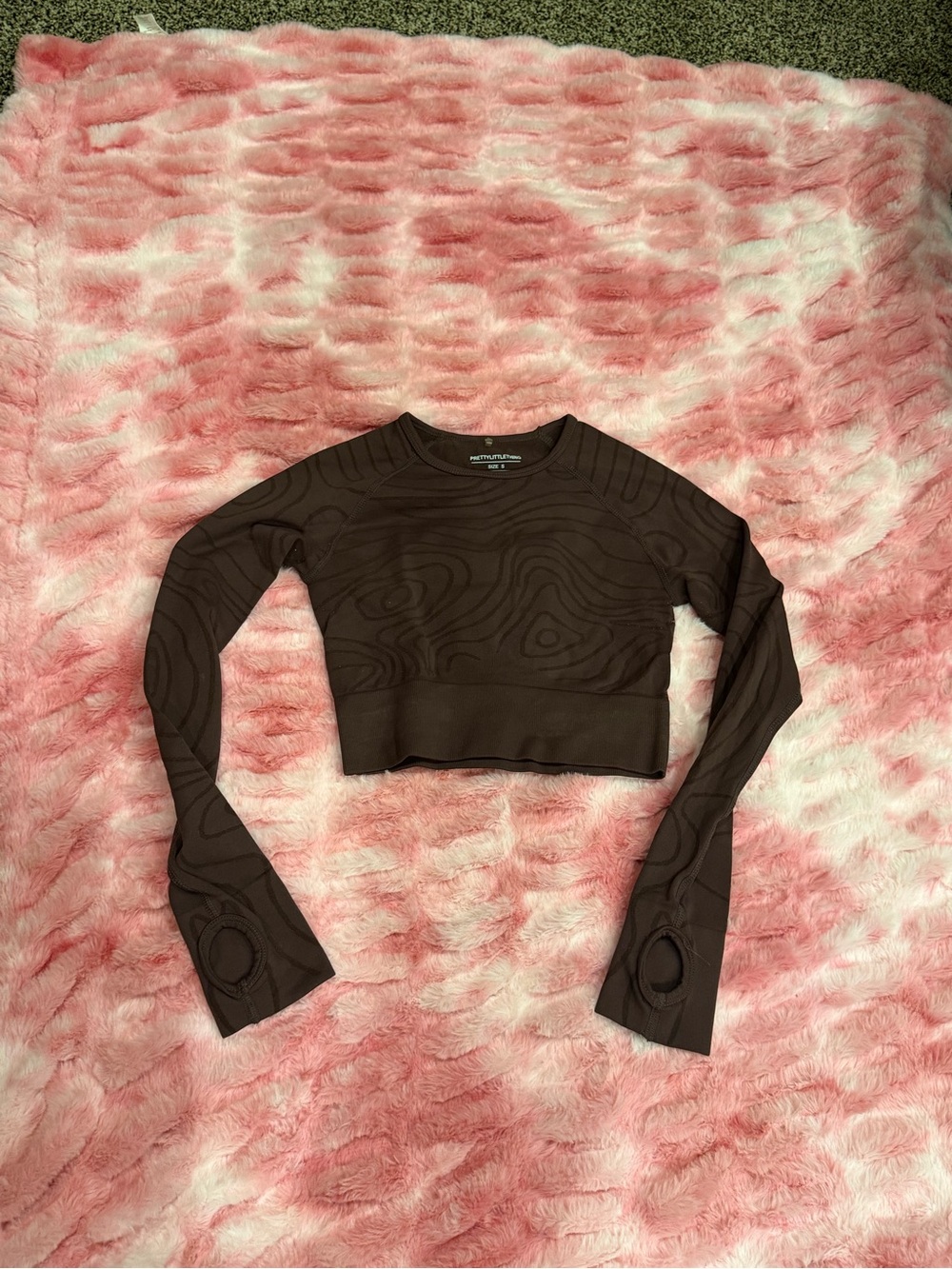 PrettyLittleThing PLT Sport Brown Jacquard Cropped Long Sleeve Top S